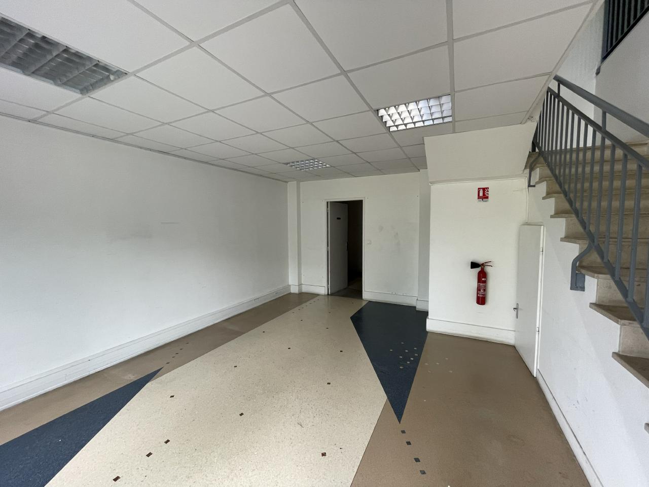 Local d'activité Coignières 1726m² Location local d'activité Coignières Yvelines OLACT2314744 23